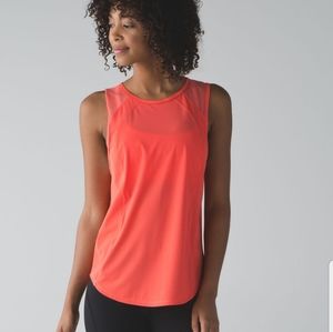 Lululemon sculpt tank size 6